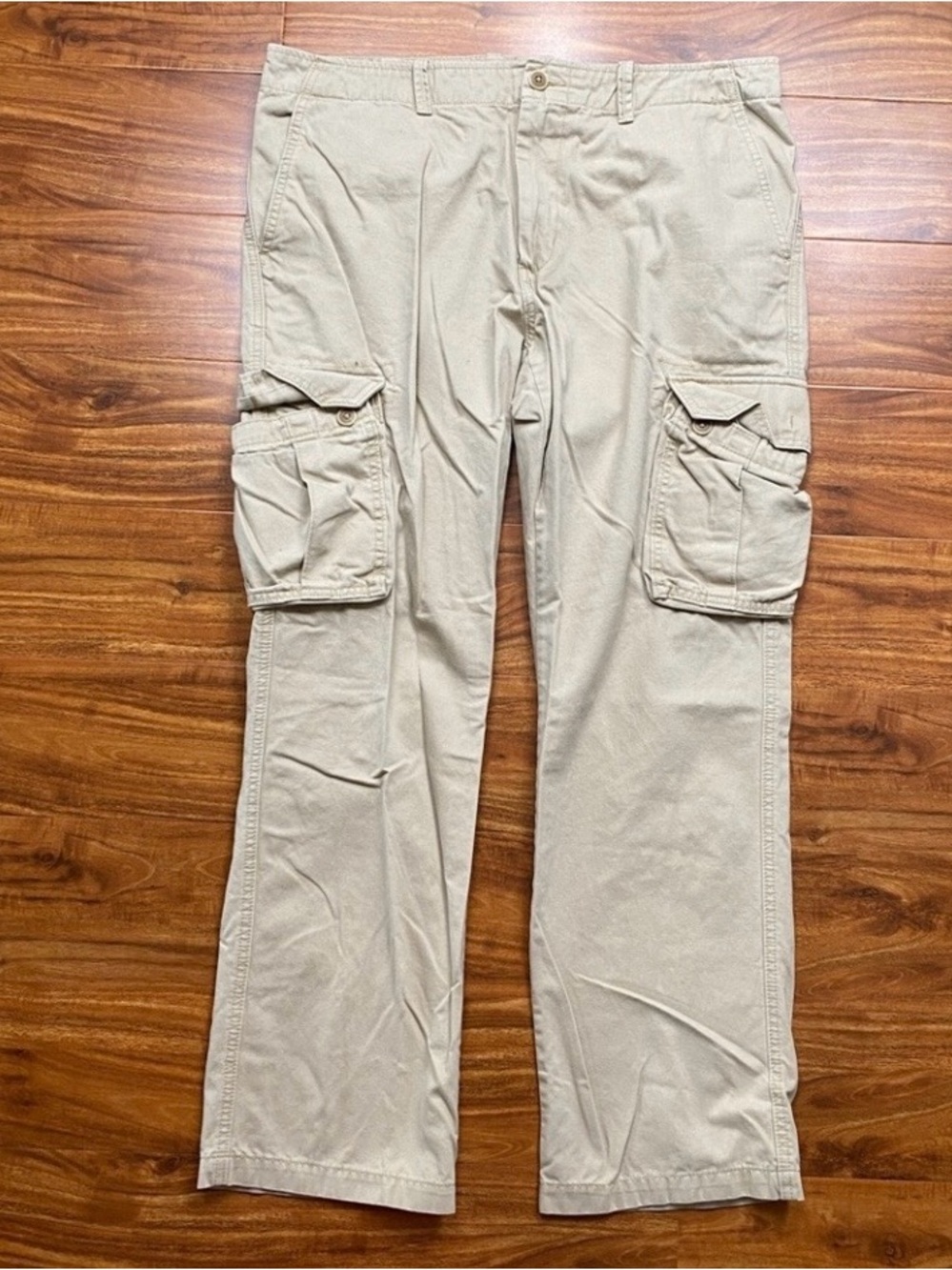 Old Navy Men's Tan The Broken In Cargo Pants Size 36 x 32 Casual Streetwear
